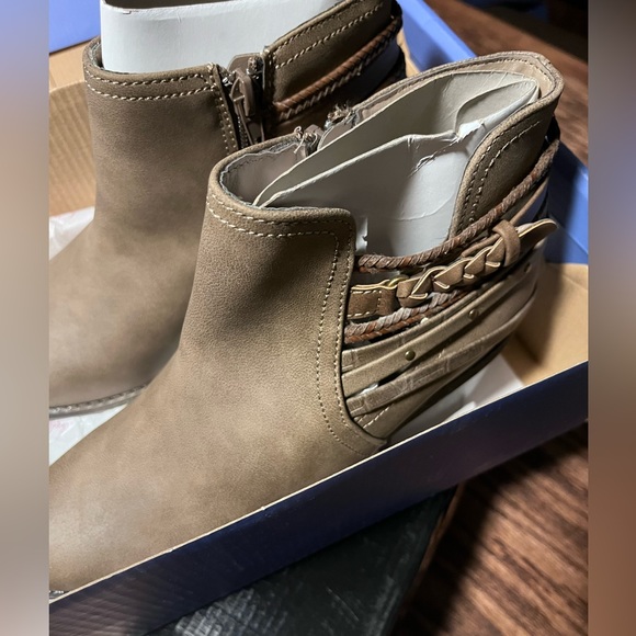 Jellypop Boots - Picture 3 of 5